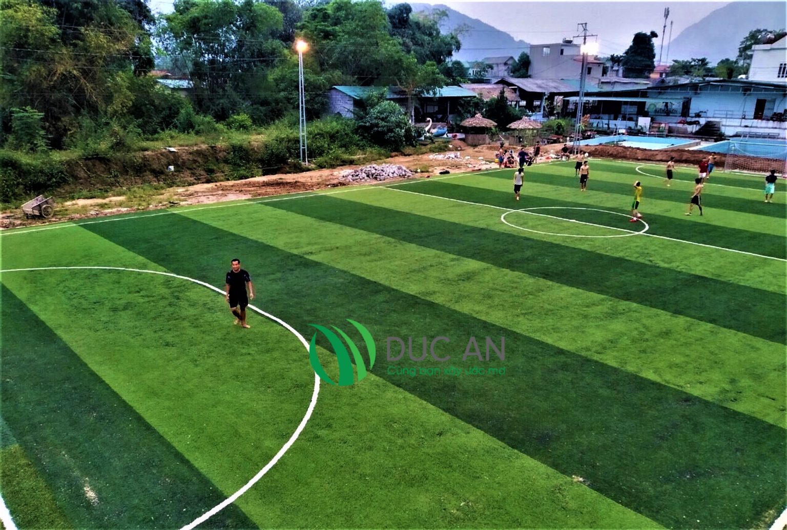 Dự án sân bóng đá cỏ nhân tạo tại Phố Cáo – Đồng Văn – Hà Giang