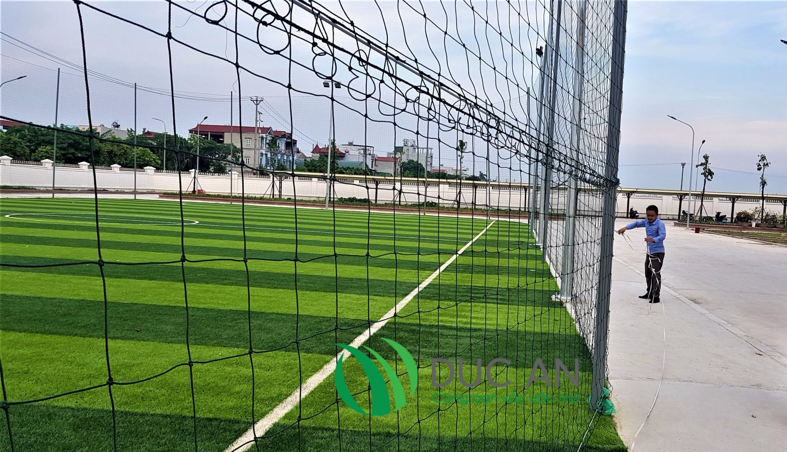 Dự án sân bóng đá cỏ nhân tạo tại trường THCS Bắc Hồng – Hà Nội